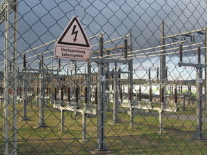 Gefahr: Stromversorger mit mieser IT-Sicherheit (Foto: pixelio.de, Martin Berk)