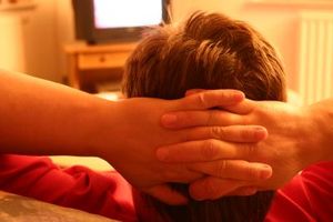 TV: Twitter-Werbung bezieht sich auf Posting (Foto: pixelio.de, Steinbrich)