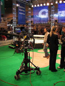 TV-Studio: ältere Männer haben's leichter (Foto: flickr/William Hook)