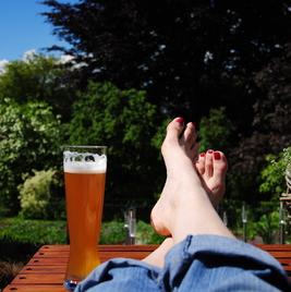 Urlaubsbier: Viele wissen über Urlaub nicht Bescheid (Fotos: pixelio.de, Schöne)