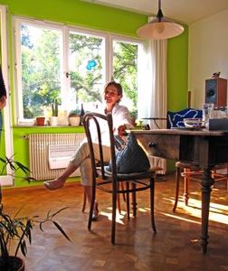 Wohnzimmer: Fenster werden über Wi-Fi matt (Foto: pixelio.de, Sturm)