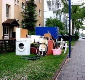 Sperrmüll: Italien will E-Waste besser verwerten (Foto: pixelio.de, Hartmut910) Sperrmüll: Italien will E-Waste besser verwerten (Foto: pixelio.de, Hartmut910)