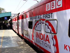 Werbe-Zug: BBC ist stolz auf ihr weltweites Netz (Foto: flickr/Ben Sutzherland)