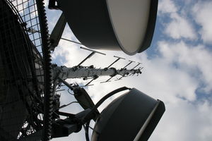 Sendemast: US-Auslandssender nun auch im Inland (Foto: pixelio/Joerg Trampert) Sendemast: US-Auslandssender nun auch im Inland (Foto: pixelio/Joerg Trampert)