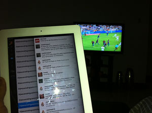 Second Screen: Twitter ist optimistisch (Foto: flickr/Jesus Rodriguez Martinez)