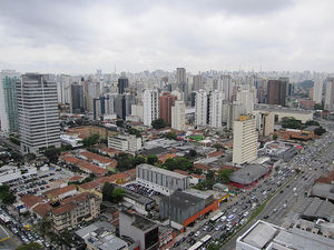 São Paulo: die Stadt versinkt im Autoverkehr (Foto: flickr/Wendy Schotsmans) São Paulo: die Stadt versinkt im Autoverkehr (Foto: flickr/Wendy Schotsmans)