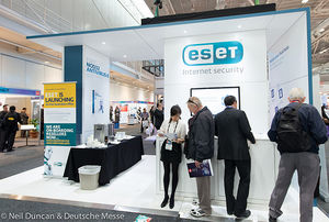 Messestand: ESET informiert potenzielle Kunden (Foto: flickr/CeBIT Australia) Messestand: ESET informiert potenzielle Kunden (Foto: flickr/CeBIT Australia)