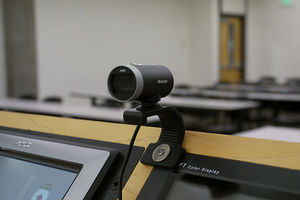 Webcam: Augenkontakt erstmals möglich (Foto: flickr.com/techsrc2371)