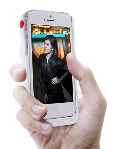 iPhone mit Aufsatz: Soll deutlich bessere Bilder machen (Foto: ladibird.com)