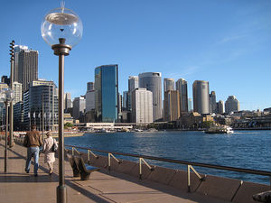 Skyline: Twitter geht ans andere Ende der Welt (Foto: flickr/Cimexus)