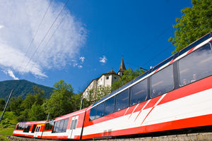 Schweizer Eisenbahn: mit dem Zug zum Gotthardpass (Foto: swisstravelsystem.com)