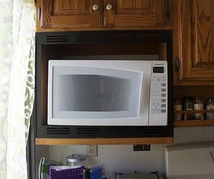 Mikrowelle: Liefert Energie für andere Geräte (Foto: flickr.com, Ewen Roberts)