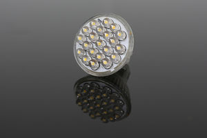 LED-Lampe: bietet kosteneffiziente Datenübertragung (Foto: pixelio.de/Reckmann)