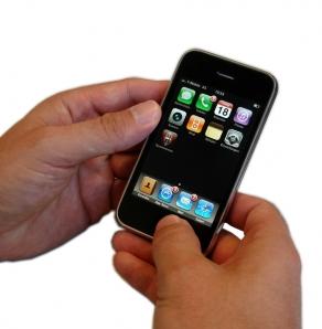 iPhone: GarageBand gratis im App Store (Foto: pixelio.de, Kigoo Images)