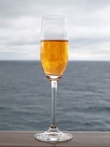 Prosecco: Posting darüber sagt viel Persönliches aus (Foto: pixelio.de/Schmidt)