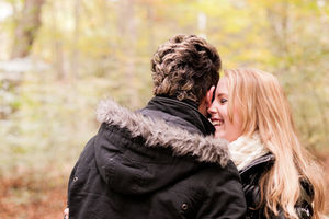 Paar: TV in der Partnerschaft als Konfliktgrund (Foto: pixelio.de, O. Thaler)