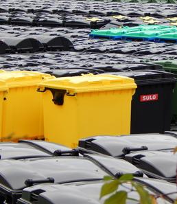 Mülltonnen: Bundesverband kritisiert Große Koalition (Foto: pixelio.de/D. Kruse)