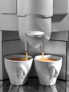 Kaffeemaschine: kann mit App kontrolliert werden (Foto: pixelio.de/motograf) Kaffeemaschine: kann mit App kontrolliert werden (Foto: pixelio.de/motograf)