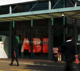 ABB-Gebäude: Unternehmen verzeichnet rückläufige Order (Foto: abb.ch)