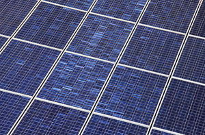 Solarmodul: chinesische Firma in der Klemme (Foto: pixelio.de, lichtkunst.73)