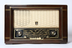 Radio: seit über 90 Jahren modern (Foto: pixelio.de/Tim Reckmann)