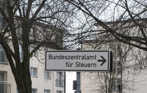 Bundeszentralamt: Staaten senken Corporate-Steuern (Foto: pixelio.de/G. Frassa)