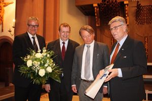 Übergabe der Urkunden über 25.000 Euro Forschungsförderung (Foto: Marco Bosch)