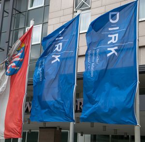 DIRK-Fahnen: IR-Profis befürchten Umbruch (Foto: fotodienst.at/Andrea Ganshorn)