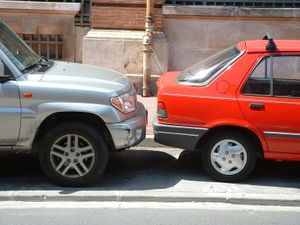Parken: mit autonomen Autos kein Problem mehr (Foto: pixelio.de, O. Sander)