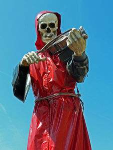 Skelett: 4D-Sterbe-Erlebnis in China als Attraktion (Foto: pixelio.de/A. Damm)