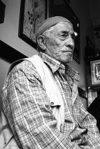 Alter Mann: Suizidgefahr bei Männern besonders hoch (Foto: pixelio.de/S. Mucur) Alter Mann: Suizidgefahr bei Männern besonders hoch (Foto: pixelio.de/S. Mucur)