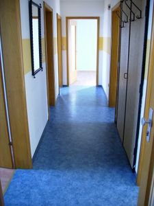 PVC-Bodenbelag: Beschichtung killt Bakterien (Foto: pixelio.de/U. Carthäuser)