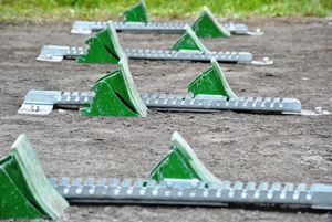 Startblöcke: wegen Facebook bei Mädchen oft leer (Foto: pixelio.de/Paulwip) Startblöcke: wegen Facebook bei Mädchen oft leer (Foto: pixelio.de/Paulwip)