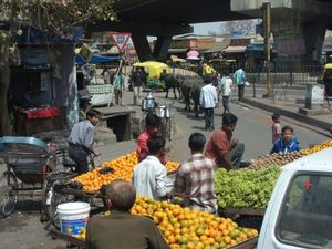 Markt in Indien: Online-Shopping nimmt zu (Foto: pixelio.de/Dieter Schütz)