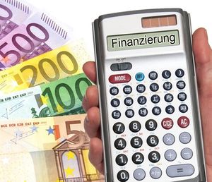 Finanzierung: Bares oft schwer aufzutreiben (Foto: pixelio.de/Thorben Wengert)