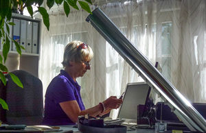 Online: Vernetzte Senioren sind gesünder (Foto: Rainer Sturm/pixelio.de)