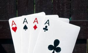 Karten: Programm als perfekter Pokerspieler (Foto: pixelio.de/M. Schwertle)