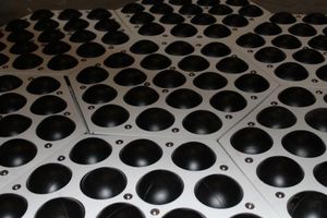 Hexocover: Abdeckung wird zur doppelten Einnahmequelle (Foto: RePower Design)