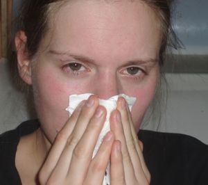 Krank: Grippe ist seltener als angenommen (Foto: pixelio.de, Maria Lanznaster)