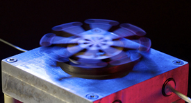 Leidenfrost-Effekt: Verspricht neuartige Generatoren (Foto: Jonathan Sanderson) Leidenfrost-Effekt: Verspricht neuartige Generatoren (Foto: Jonathan Sanderson)