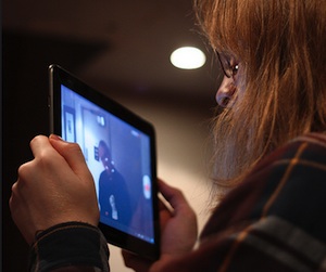 Film am Tablet: mobiler Video-Trend in Europa (Foto: flickr.com/Graeme Paterson)