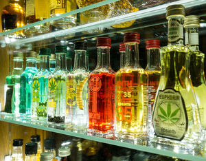 Spirituosen: Werbung macht keinen zum Trinker (Foto: pixelio.de/fotohiero)