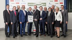 Die Sieger des kfz-betrieb-Vertriebs-Awards 2015 (Foto: Bausewein)