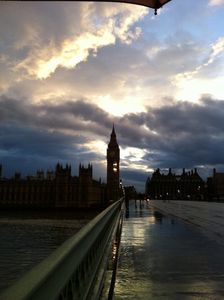 London: Wahl stellt Weichen für Immobilienmarkt (Foto: pixelio.de/Milawys)