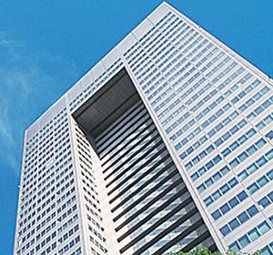 Toshiba-Gebäude: Konzern kämpft sich durch eigene Bilanz (Foto: toshiba.eu)
