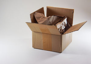 Paket: Retouren oft viel zu kompliziert gestaltet (Foto: R. Sturm/pixelio.de ) Paket: Retouren oft viel zu kompliziert gestaltet (Foto: R. Sturm/pixelio.de )