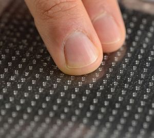 Neuartige Sensormatte: reagiert auf Druckbelastung (Foto: ISC, K. Dobberke)