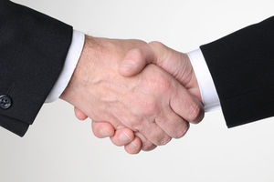 Händedruck: Acer kooperiert mit Hope Bay Tech (Foto: Jorma Bork/pixelio.de)