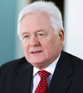 John McFarlane: Harter Sanierungskurs kostet viele Jobs (Foto: barclays.com)