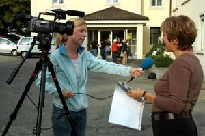 Interview: wenig Zeit für Faktenchecks (Foto: pixelio.de/Paul-Georg Meister)